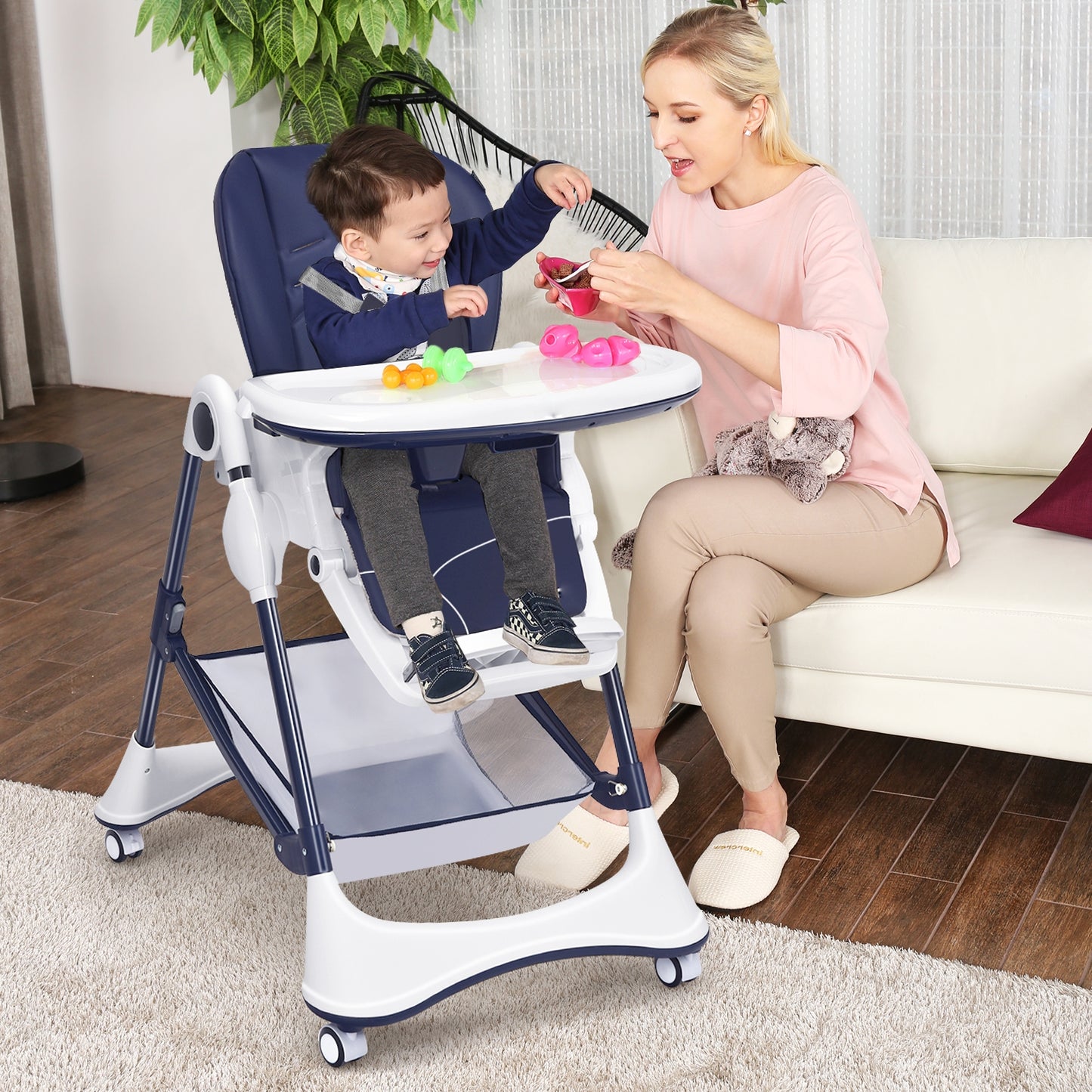 Foldable High Chair with 4 Lockable Wheels and 5-Point Harness