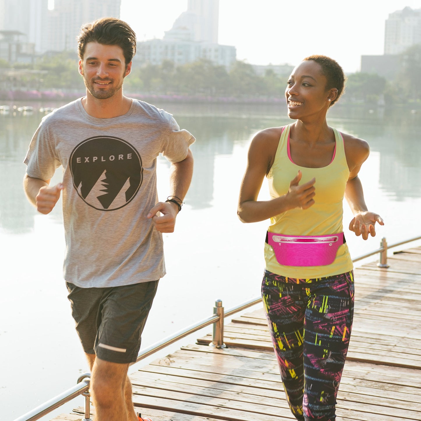 Running Belt Bag Adjustable Waist Pack with Reflective Strip