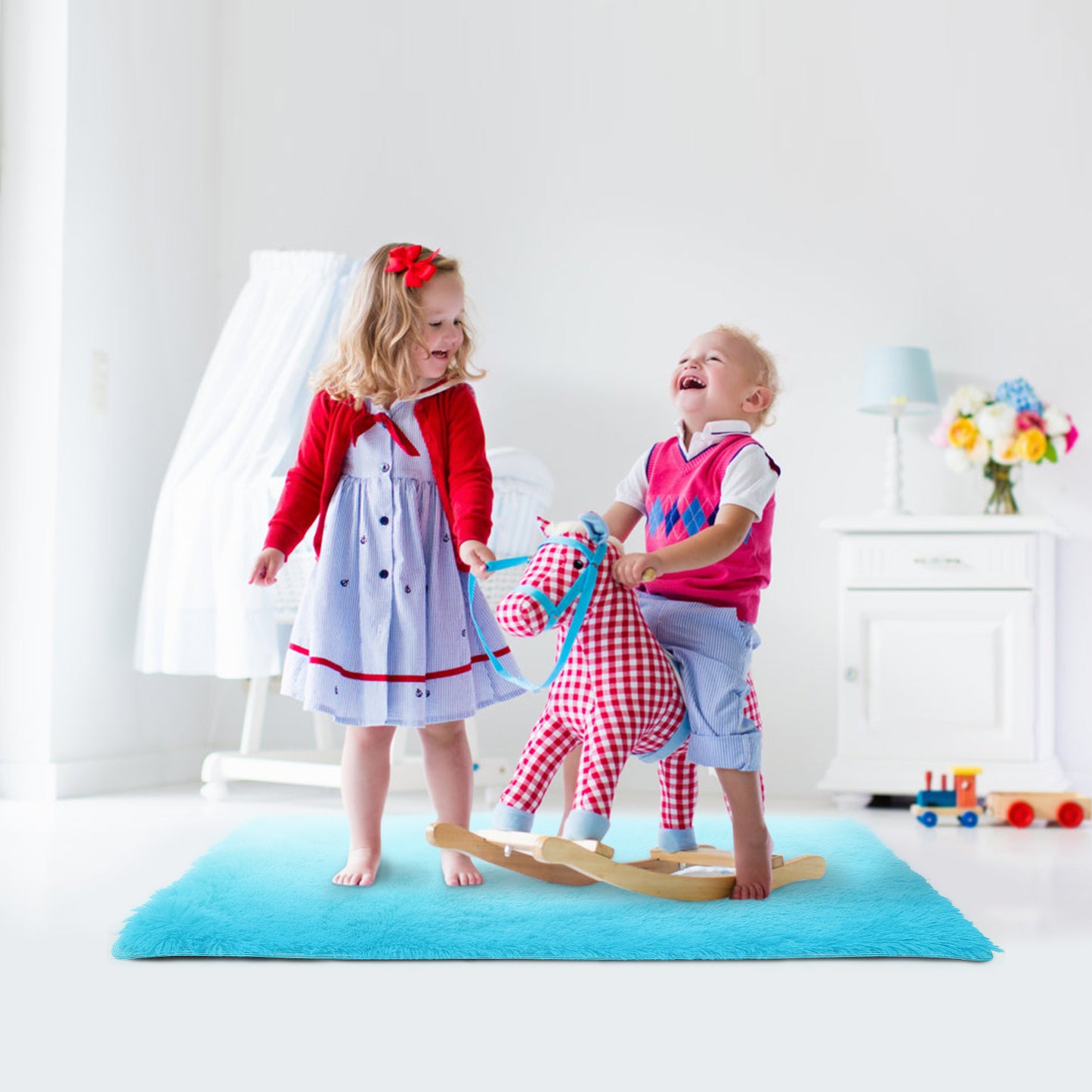 Shaggy Area Rug 4' x 2.6' Anti-Slip Soft Polyester Floor Mat