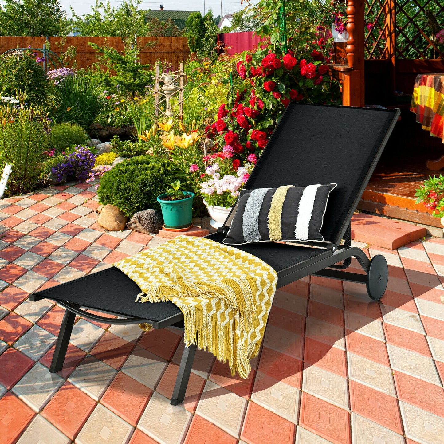 Adjustable Outdoor Chaise Lounge Chair with Wheels