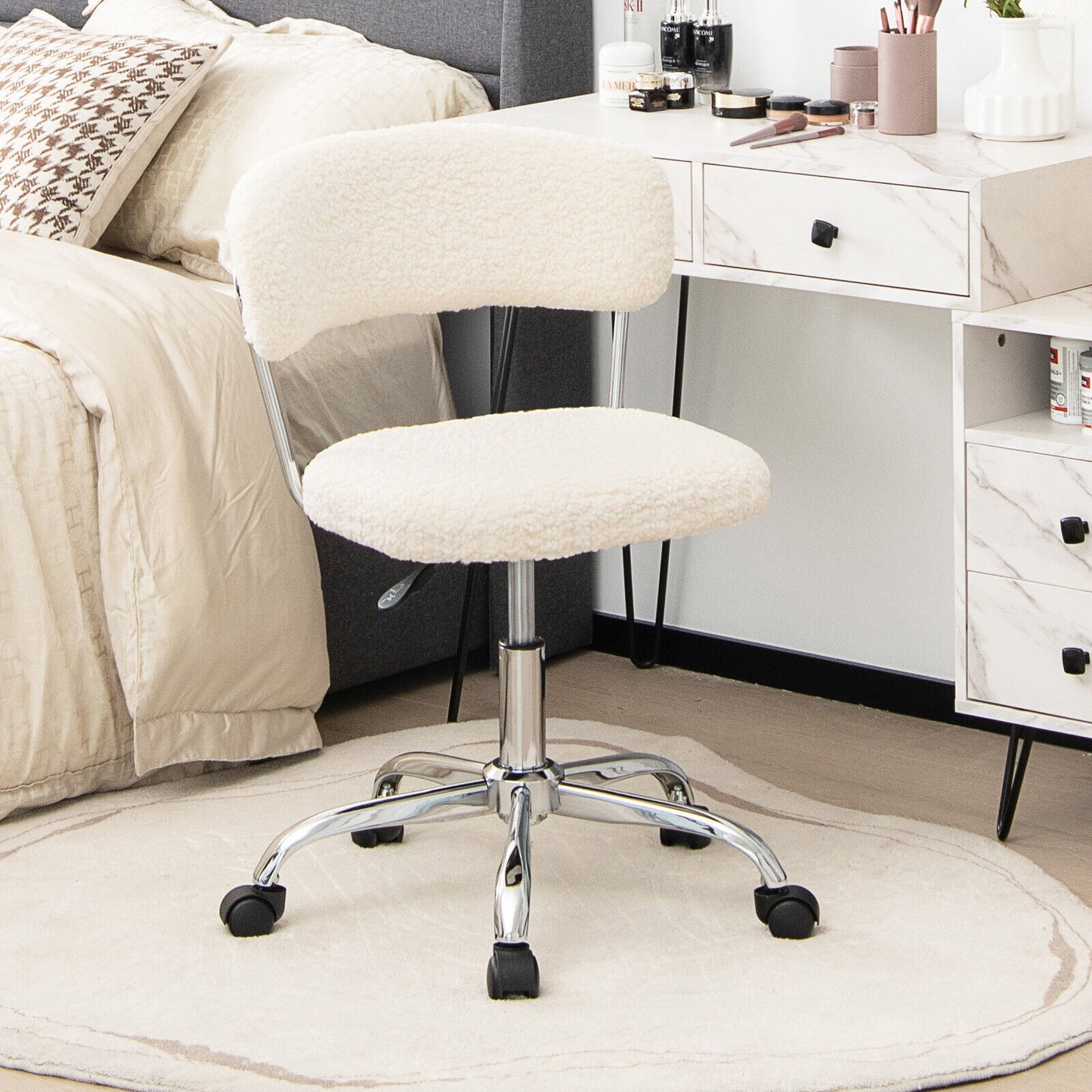 Adjustable Sherpa Office Chair with 360° Swivel