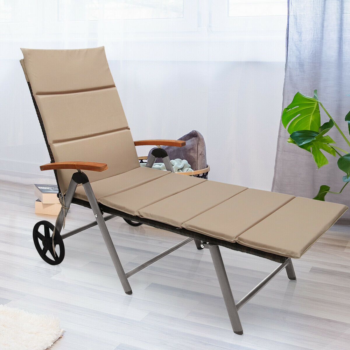 Adjustable Rattan Chaise Lounge Chair with Cushion