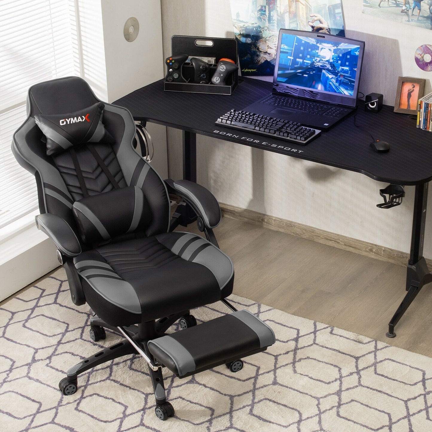 Gaming Chair with Footrest and Adjustable Backrest