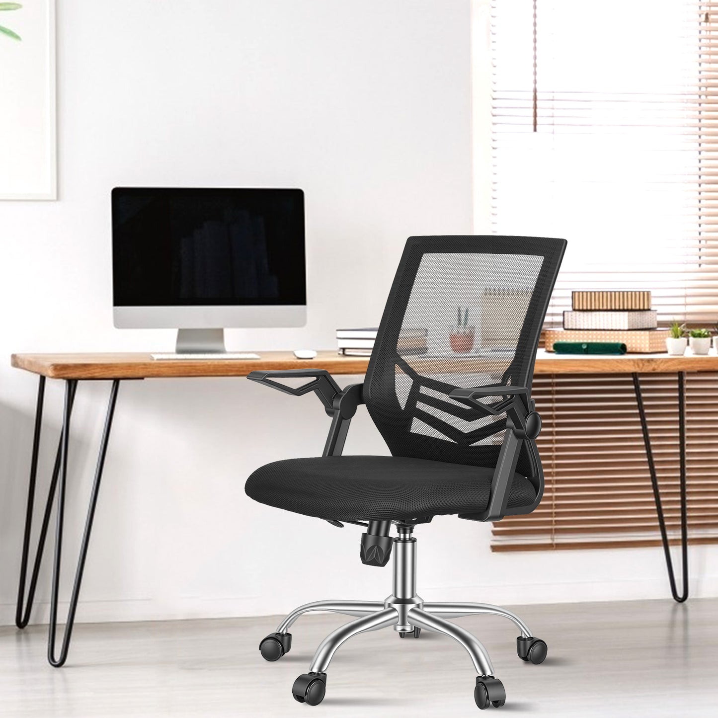 Ergonomic Mesh Office Chair with 135° Reclining Backrest