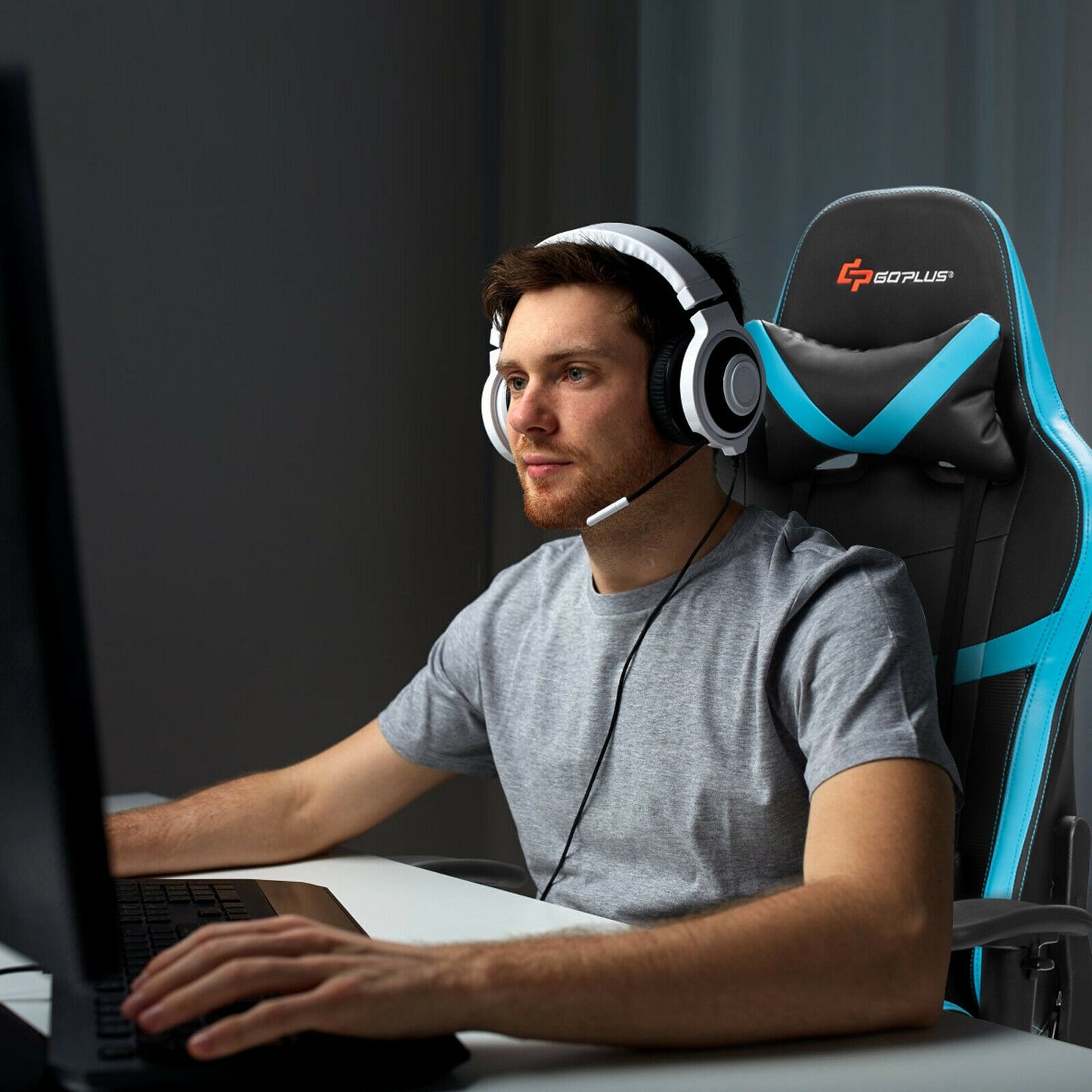 Gaming Chair with Lumbar Massage and Footrest