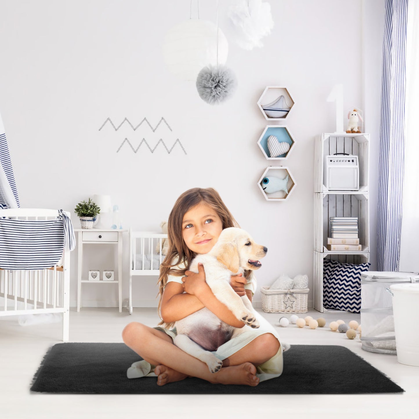 Shaggy Area Rug 4' x 2.6' Anti-Slip Soft Polyester Floor Mat