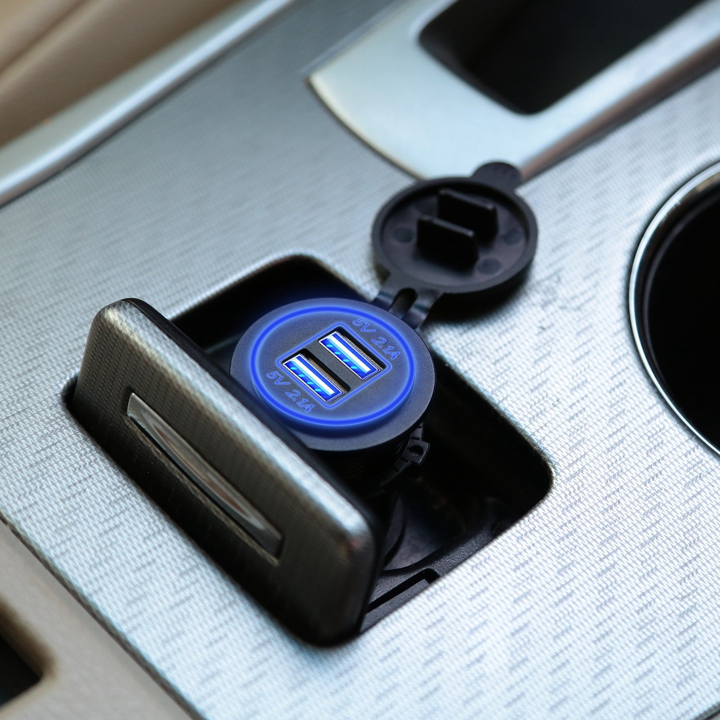 Dual USB Car Charger 12-24V Waterproof Cigarette Lighter Socket