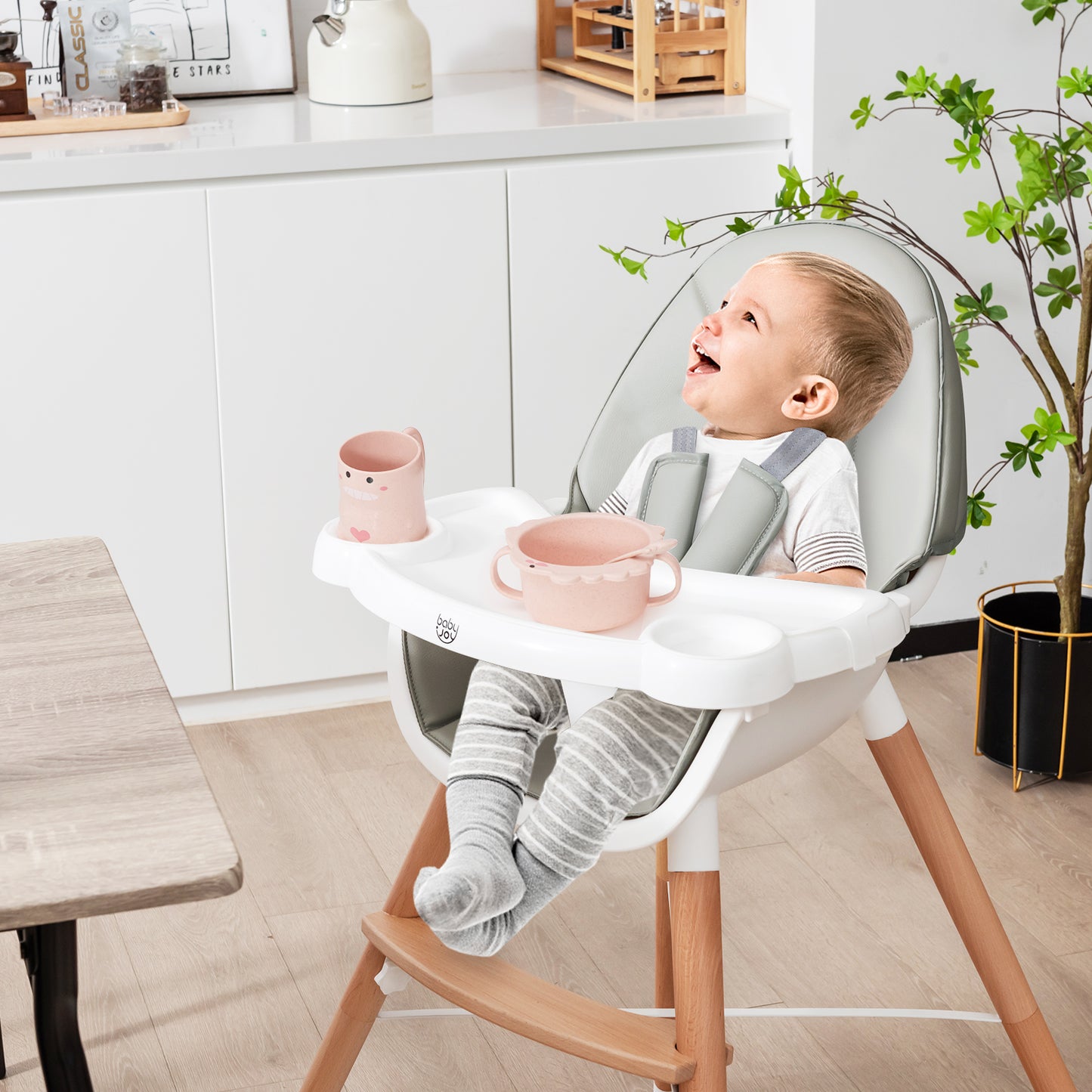High Chair with Dishwasher Safe Tray and Beech Wood Legs