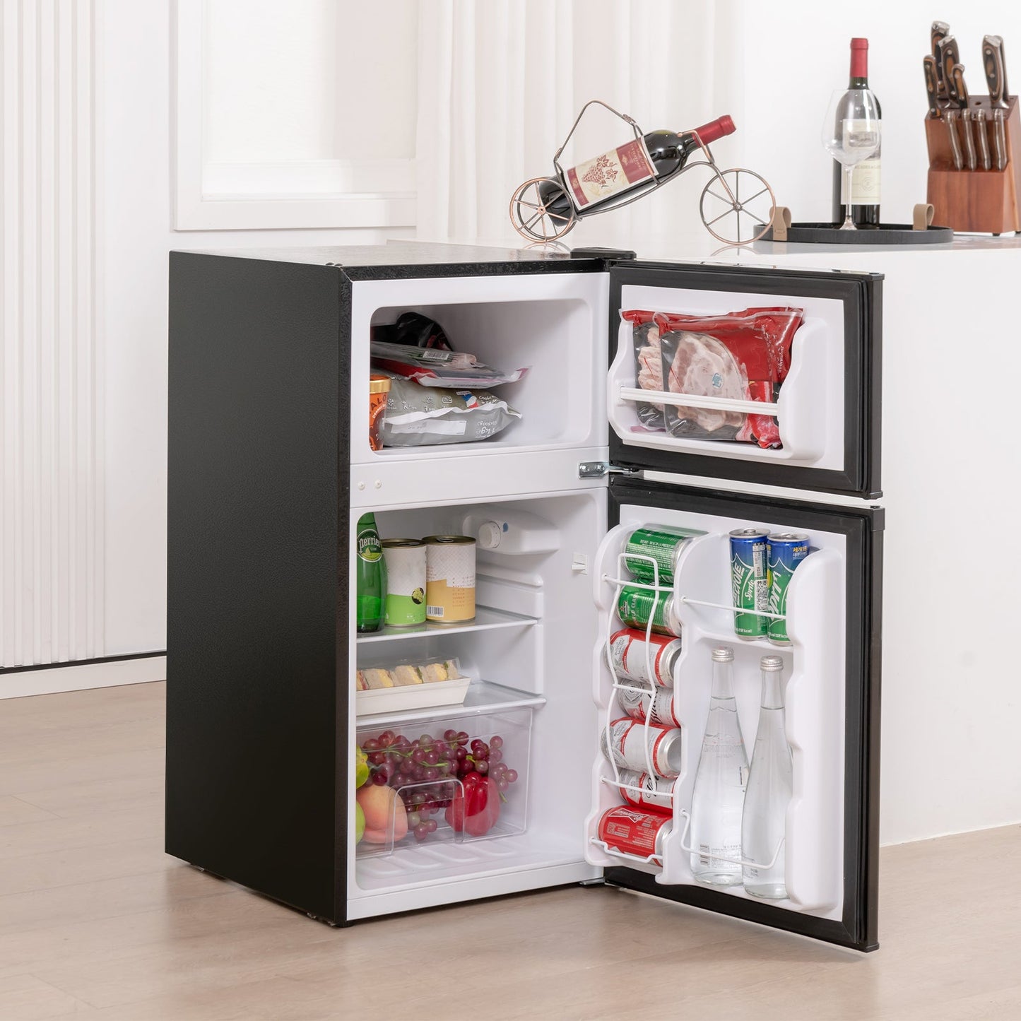 3.2 Cu. Ft Compact Mini Fridge with 5 Temperature Settings