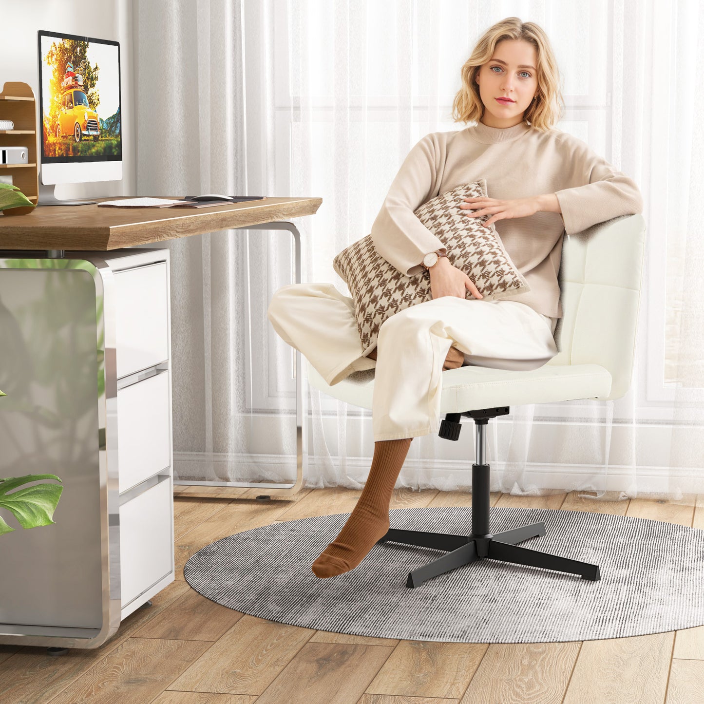 Upholstered Armless Office Chair with Oversized U-Shaped Seat