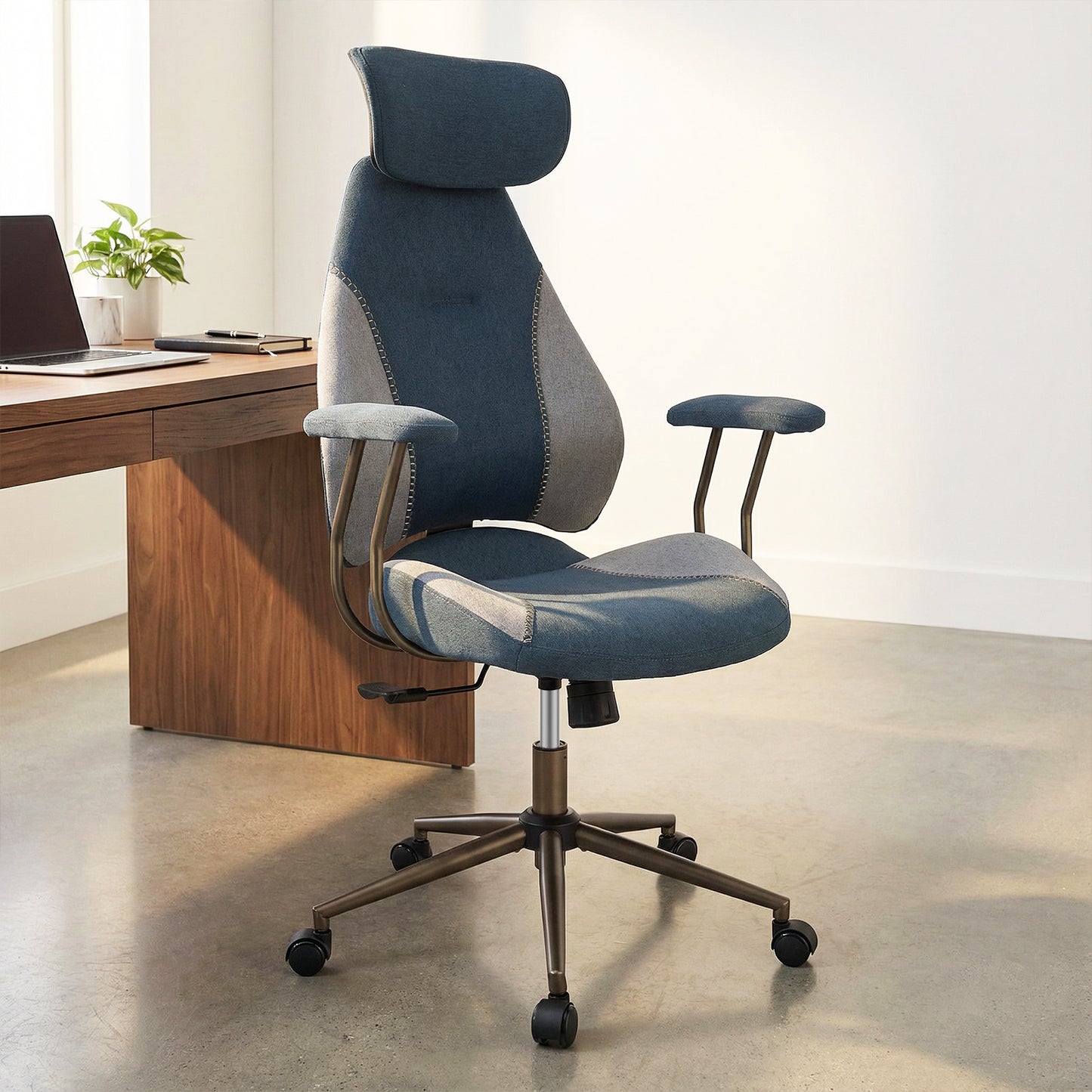 Ergonomic Office Chair with 2D Headrest & Rocking Backrest