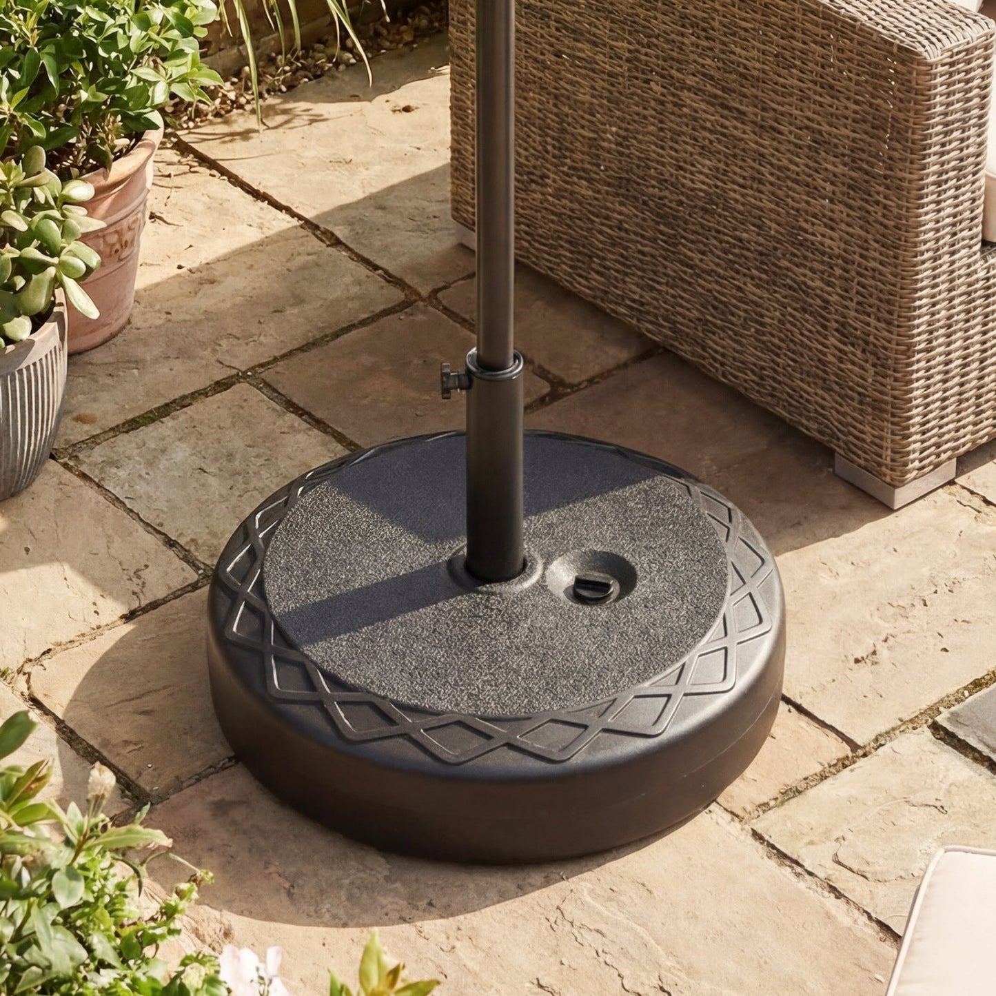 Fillable Umbrella Base 90 LBS Heavy Duty Sand Filled Round Market Umbrella Stand-Black