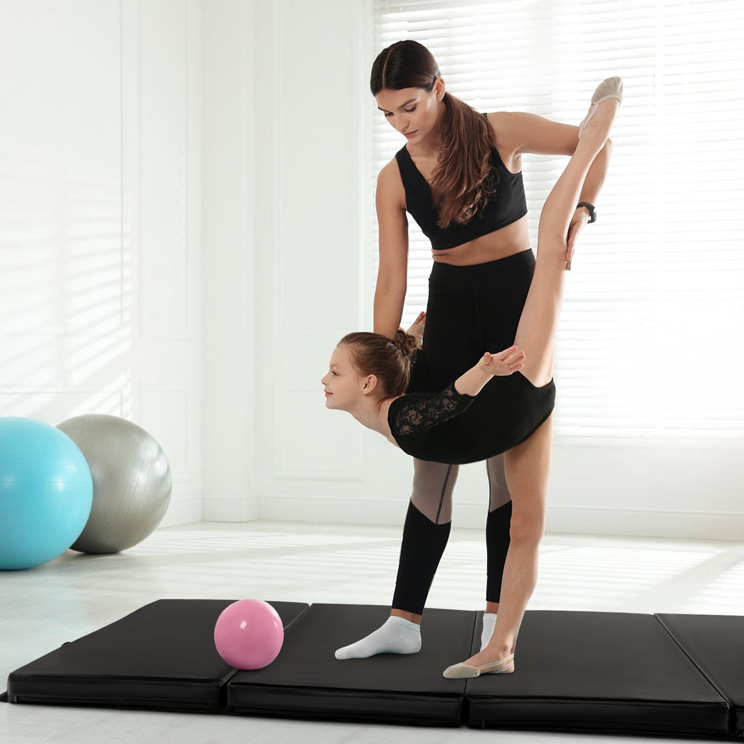 Folding Gymnastics Mat with Carry Handles and Sweatproof Detachable PU Leather Cover