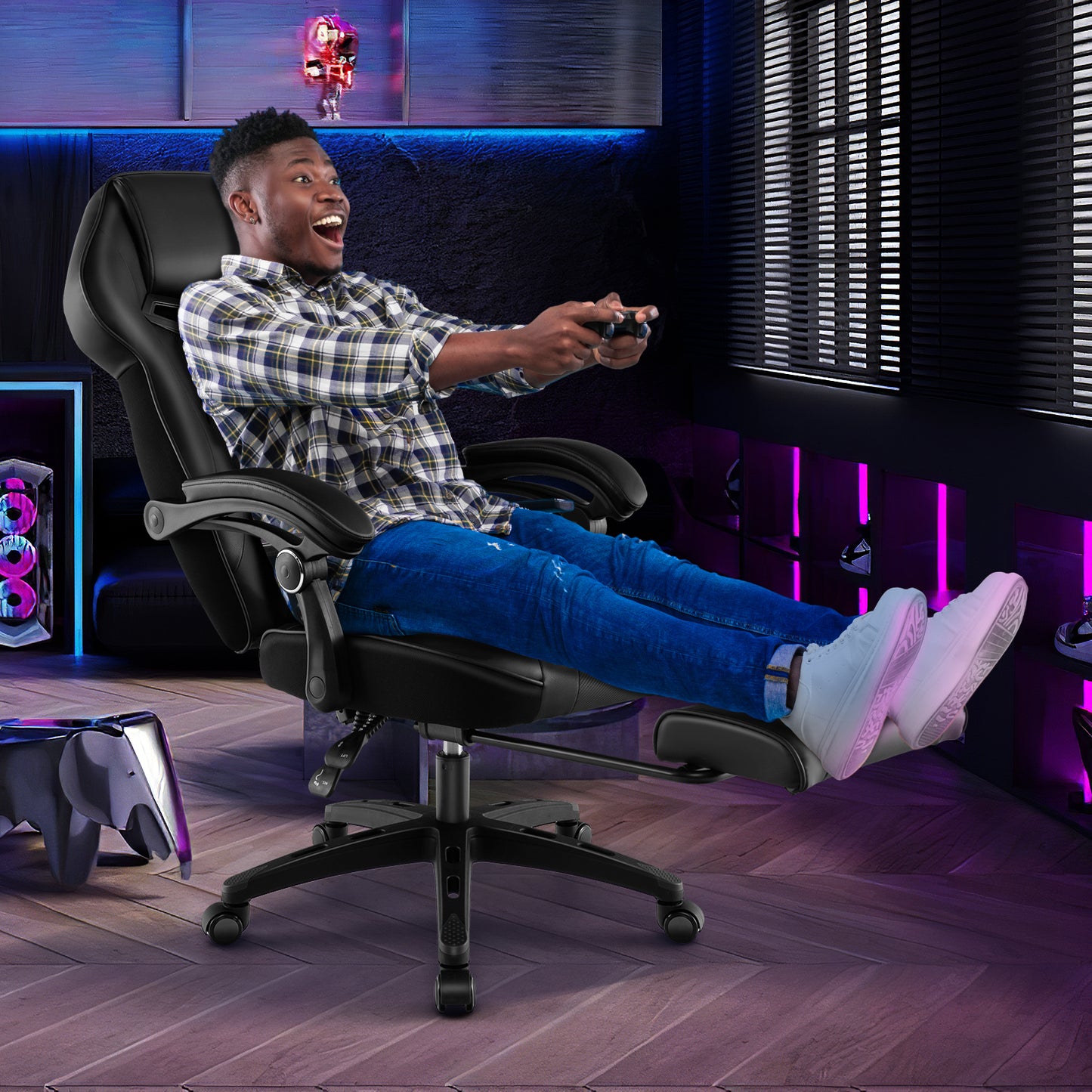 Gaming Chair with Footrest and Adjustable Lumbar Support