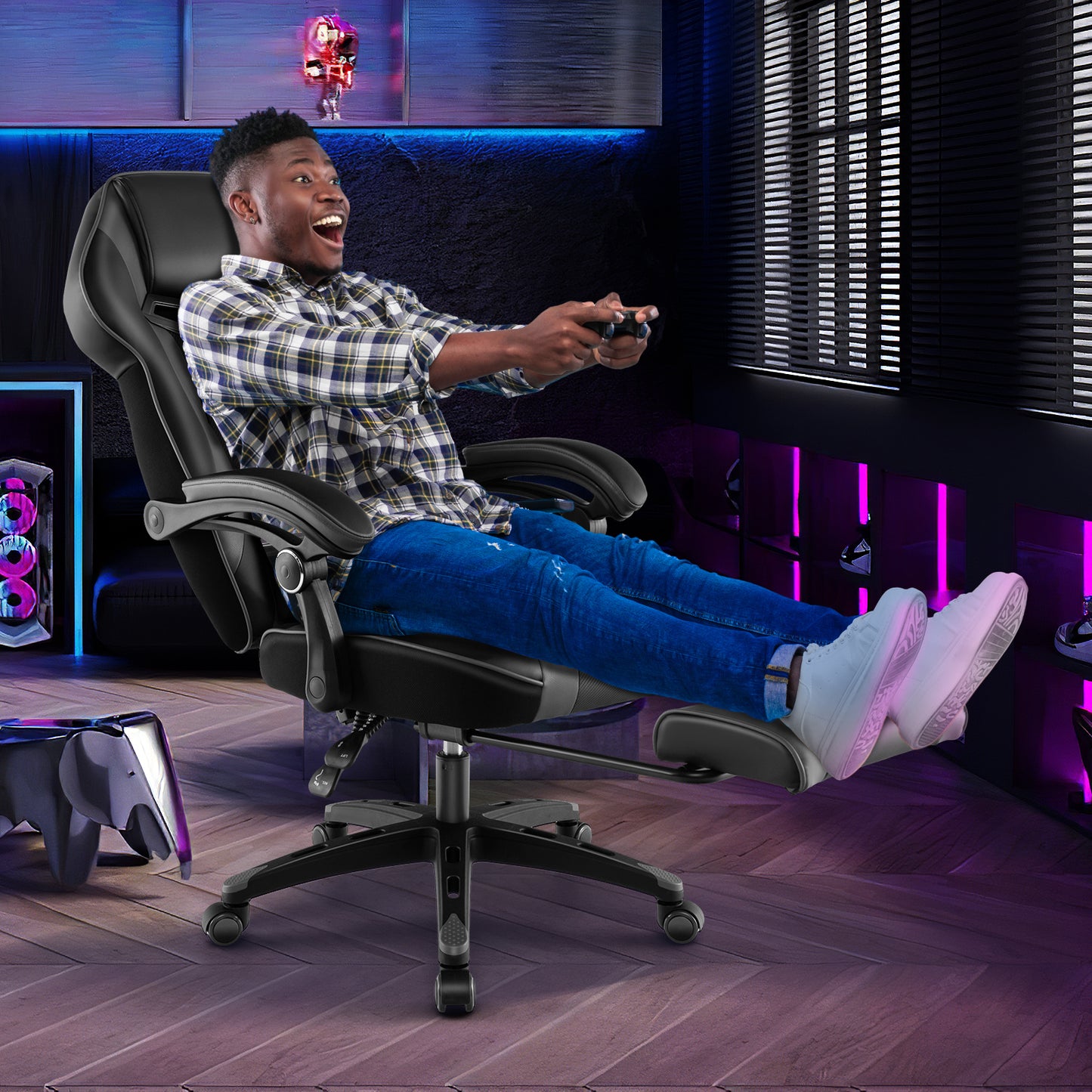 Gaming Chair with Footrest and Adjustable Lumbar Support