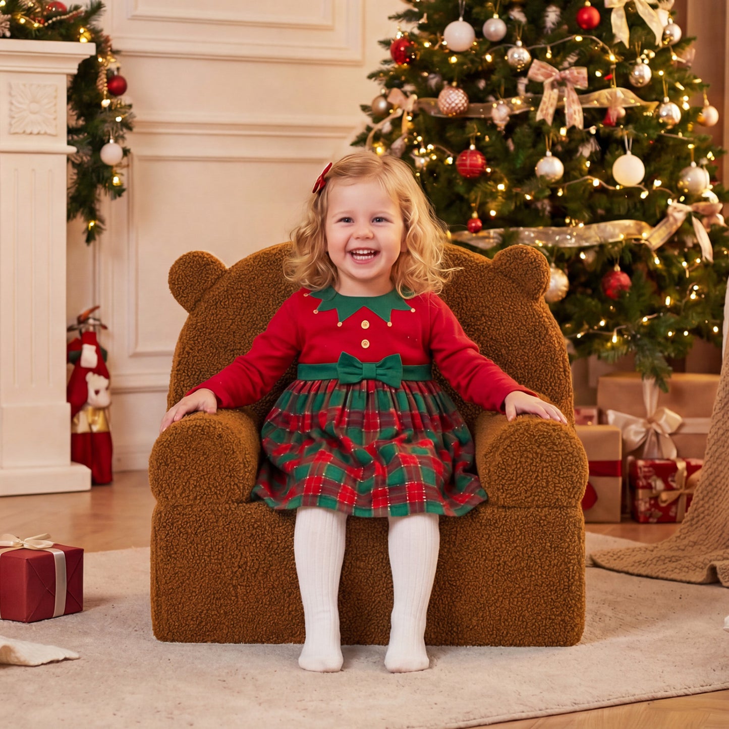 Kids Bear Sofa with Soft Fleece Fabric and Armrests