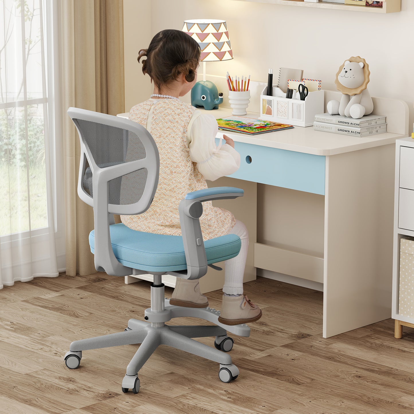 Kids Desk Chair with Adjustable Height and Footrest