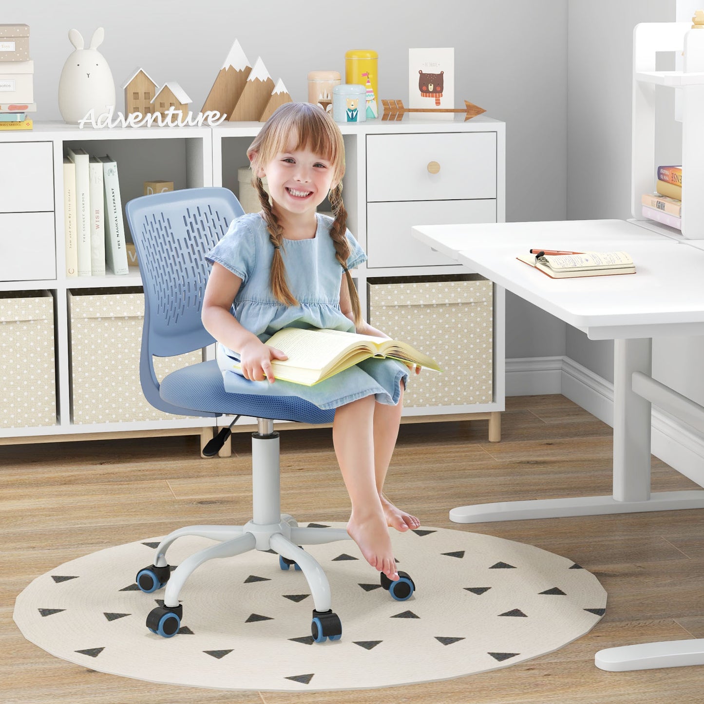 Kids Desk Chair with Adjustable Height and Mesh Back