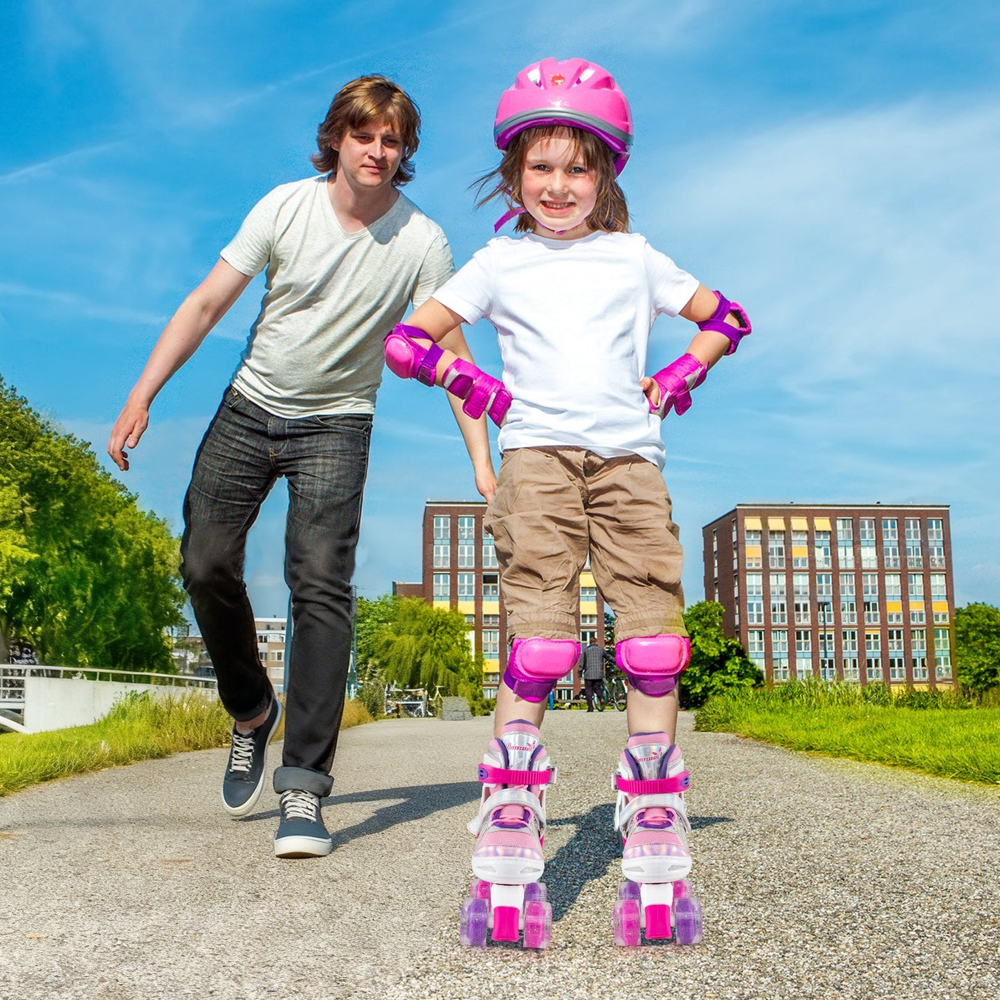 Kids Roller Skates 4 Sizes Adjustable Quad Skates with Light-up Wheels
