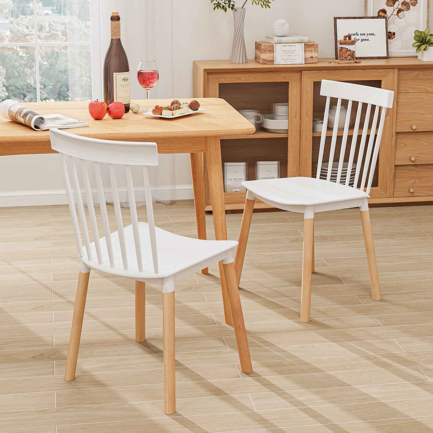 Windsor Dining Chairs Set of 4 with Spindle Backs