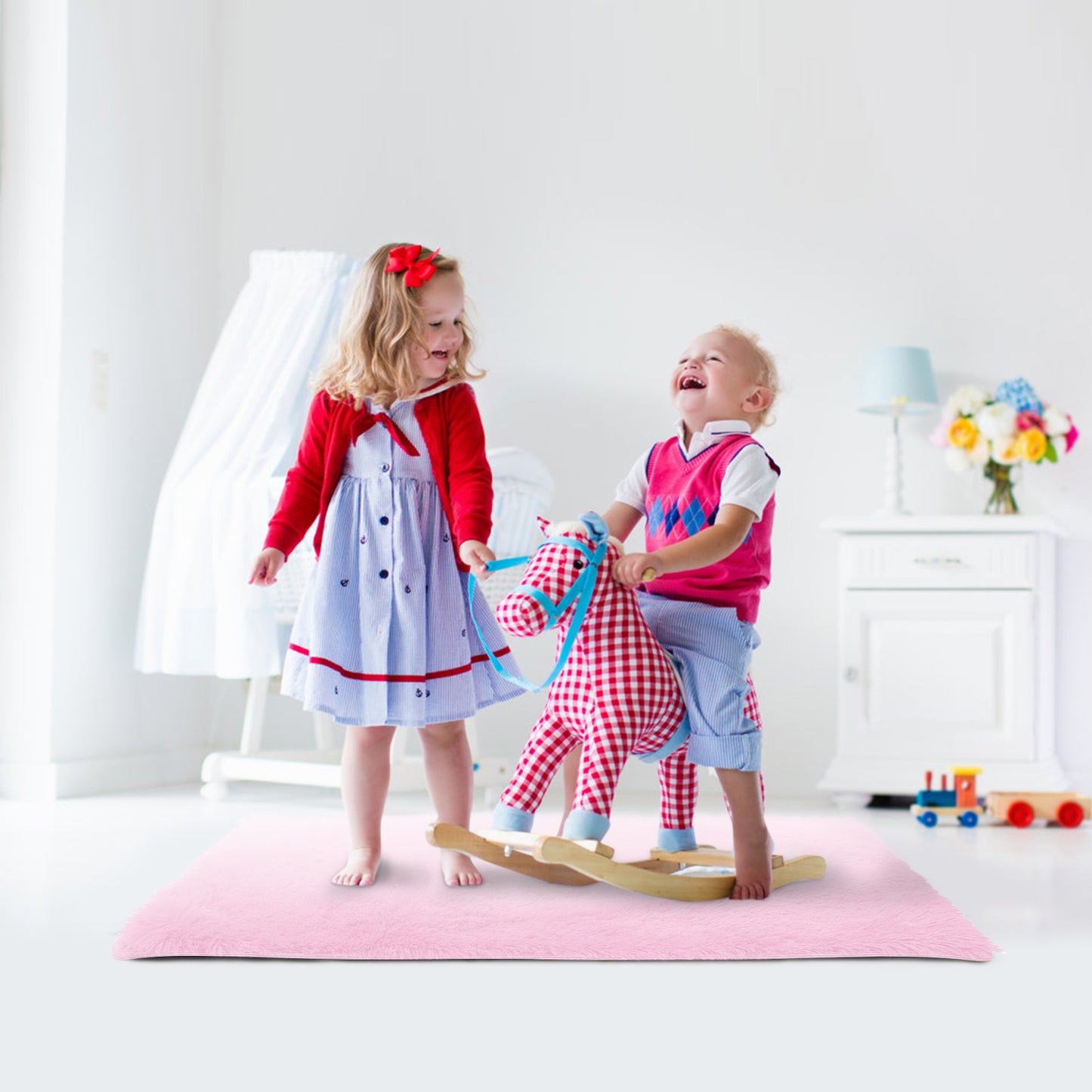 Shaggy Area Rug 4' x 2.6' Anti-Slip Soft Polyester Floor Mat