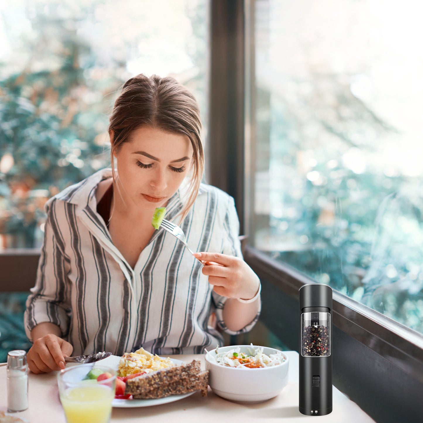 Electric Salt and Pepper Grinder with Gravity Sensor